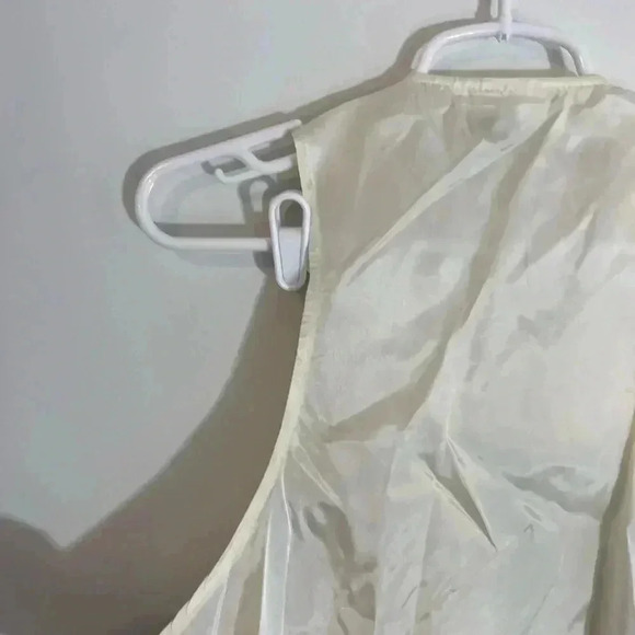 VINTAGE STYLE VEST - Picture 13 of 14